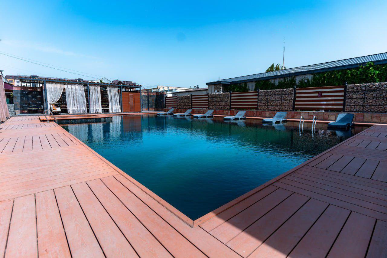 BRAVO Hotel studio image