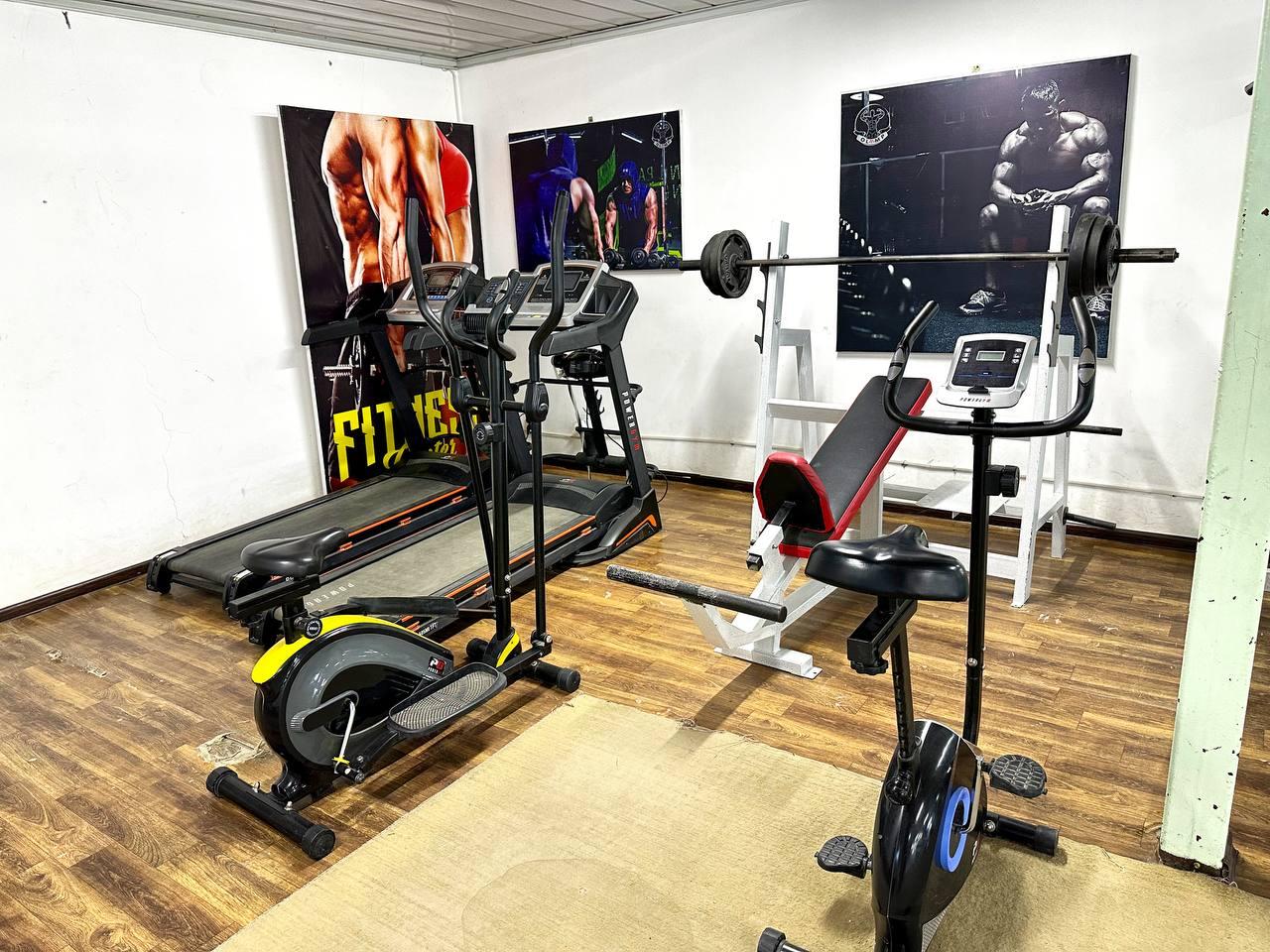 SPORT MAJMUASI studio image