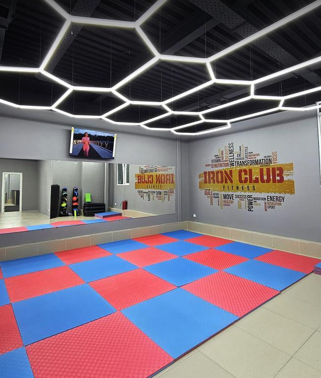 Iron Club на Бараева — фото 10