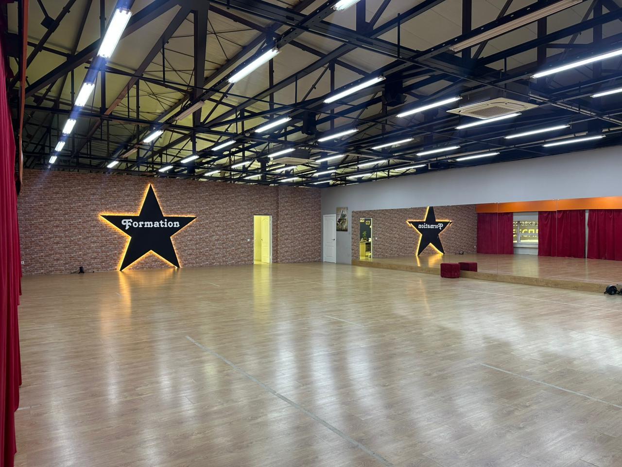 Клуб спортивного бального танца Formation studio image