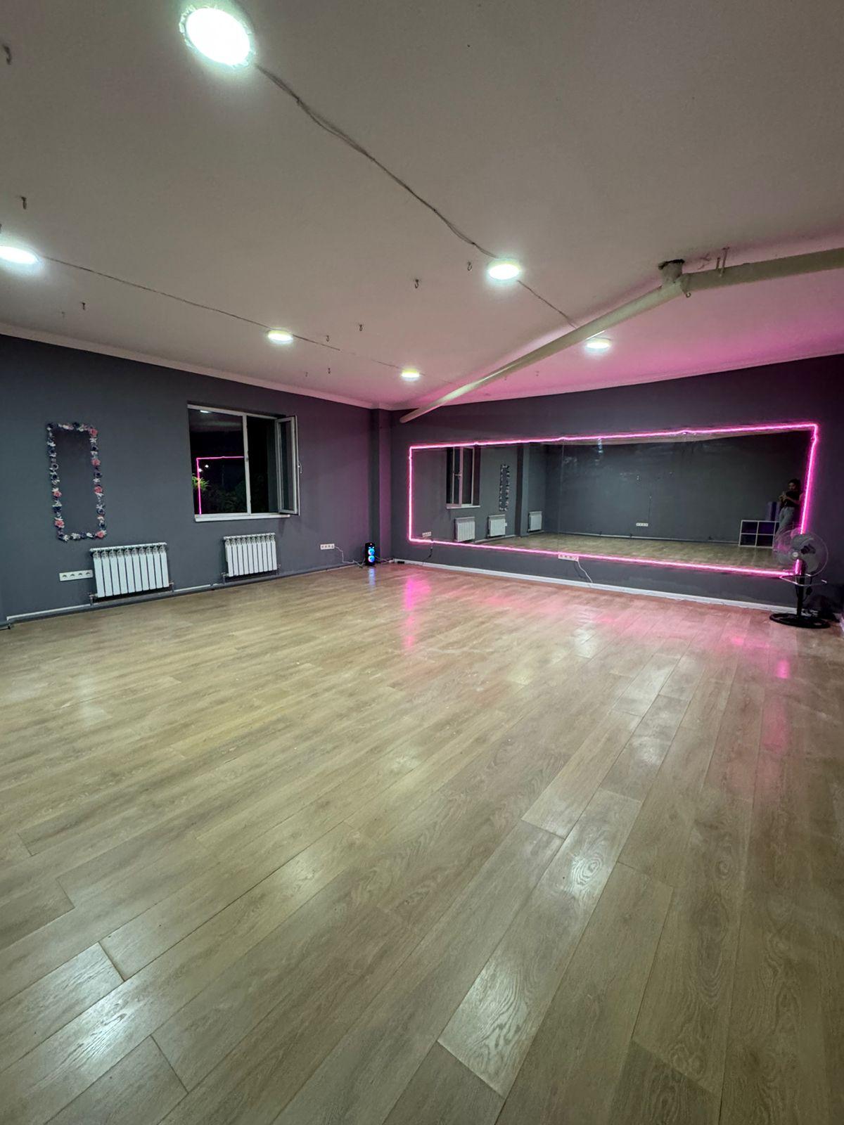 benefit Петрова studio image