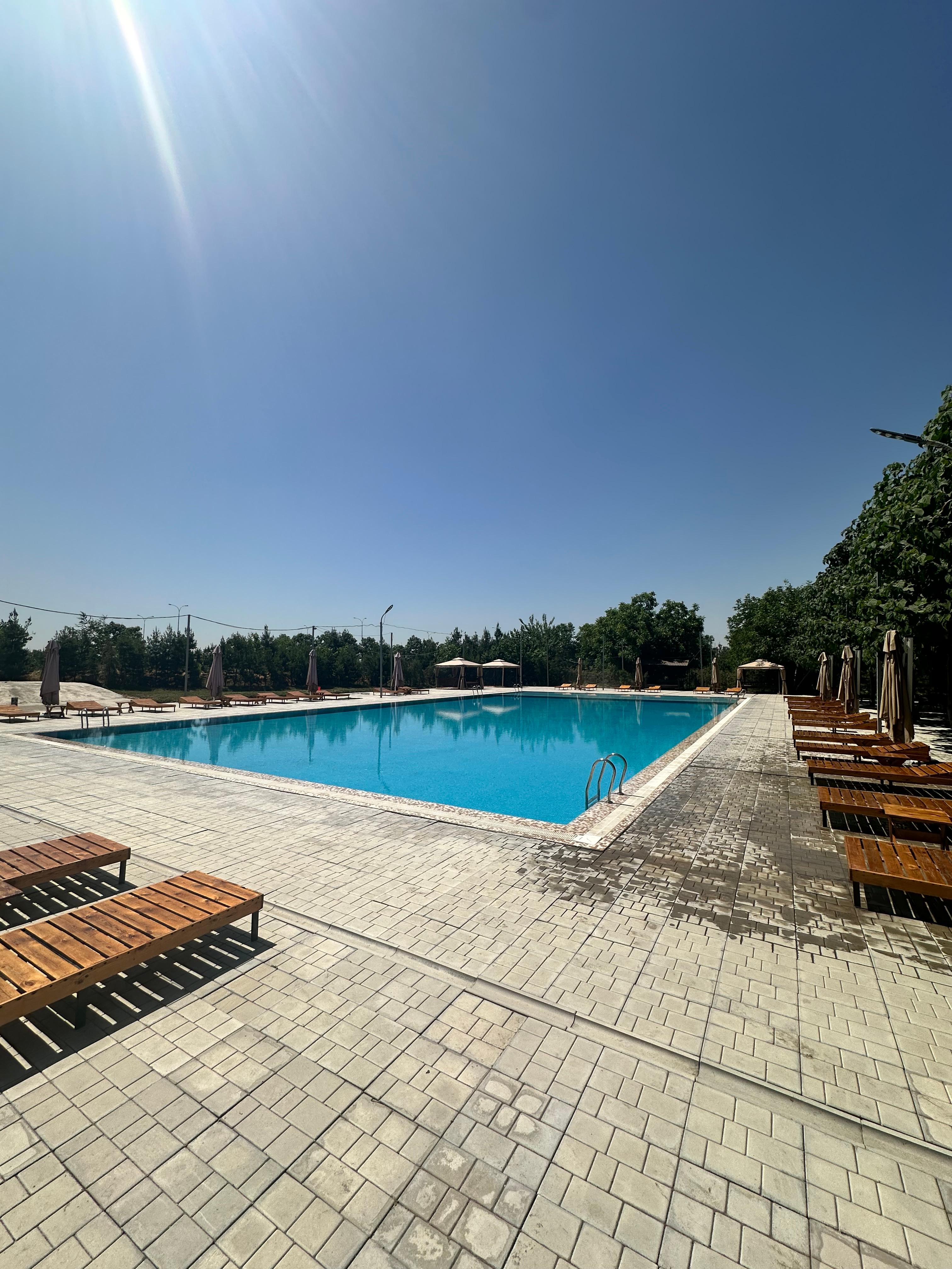 Green Park Swimming Pool studio image