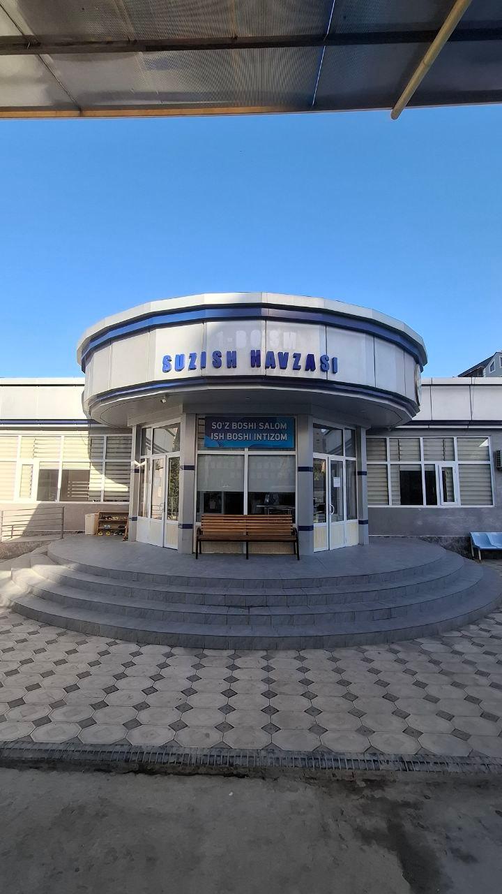 Ibn Sino Suzish Havzasi studio image