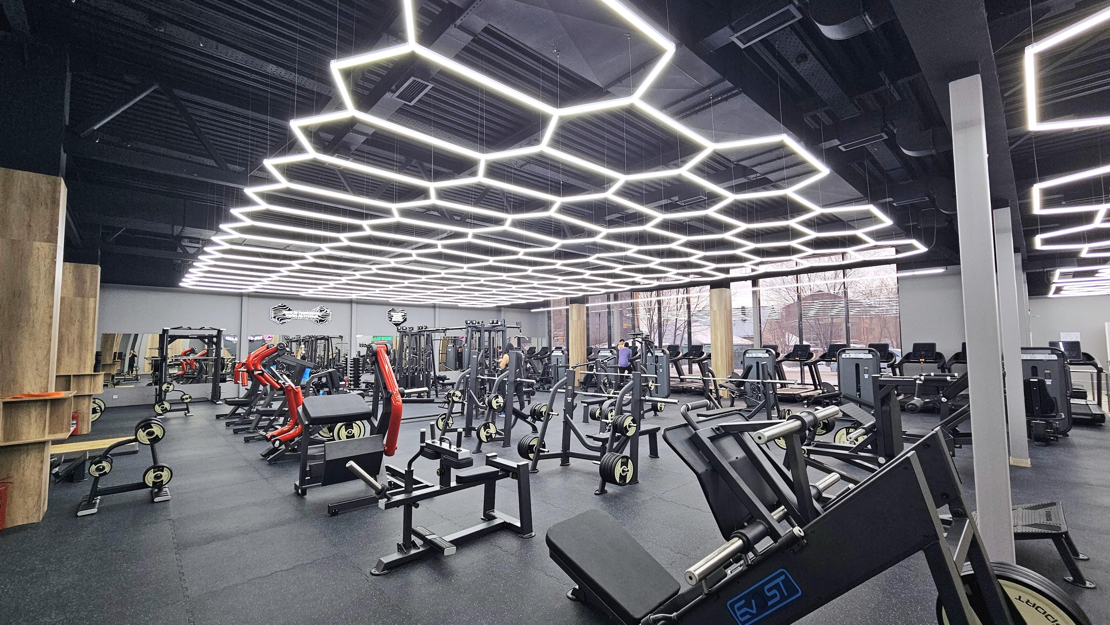Iron Club на Бараева studio image