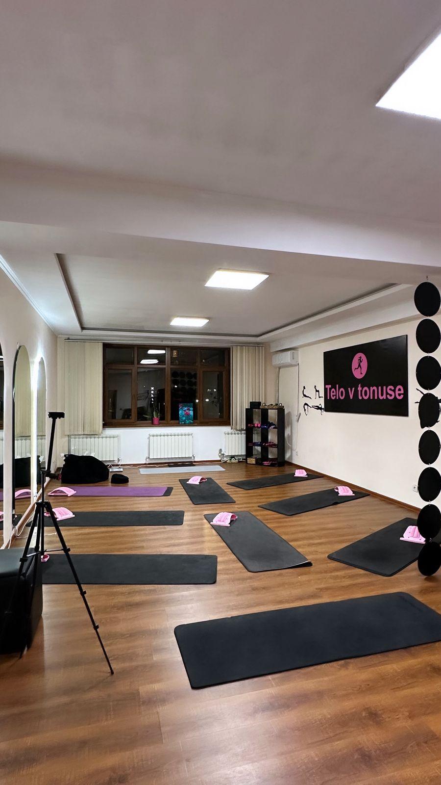 Тело в тонусе studio image